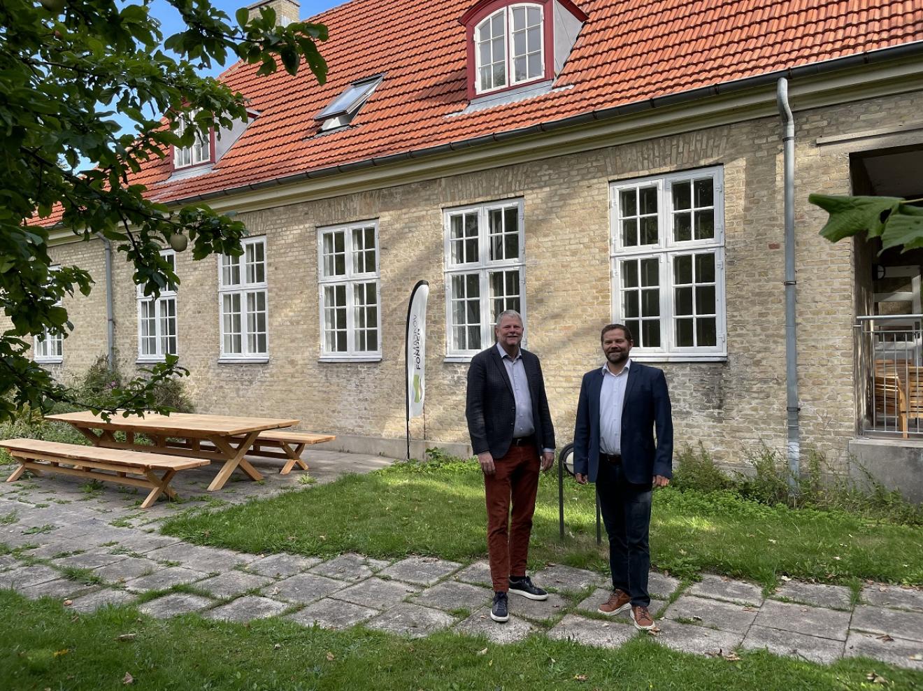 borgmesteren og direktøren i haven